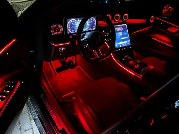 Mercedes-Benz Classe C W206 · GLC X254 — installazione Ambient Light a 64 colori, foto 12 di 12