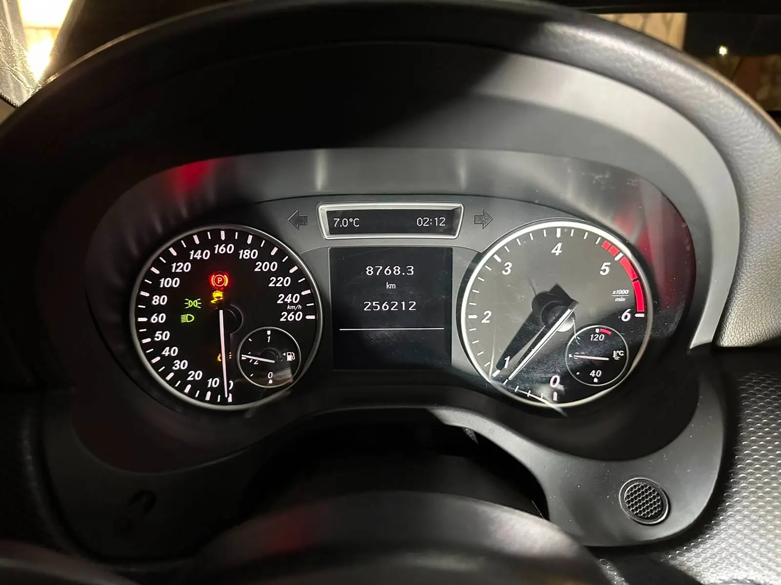 Mercedes-Benz Tutti i Marchi e Modelli — cambio quadro strumenti da pre-restyling a restyling, foto 1 di 2